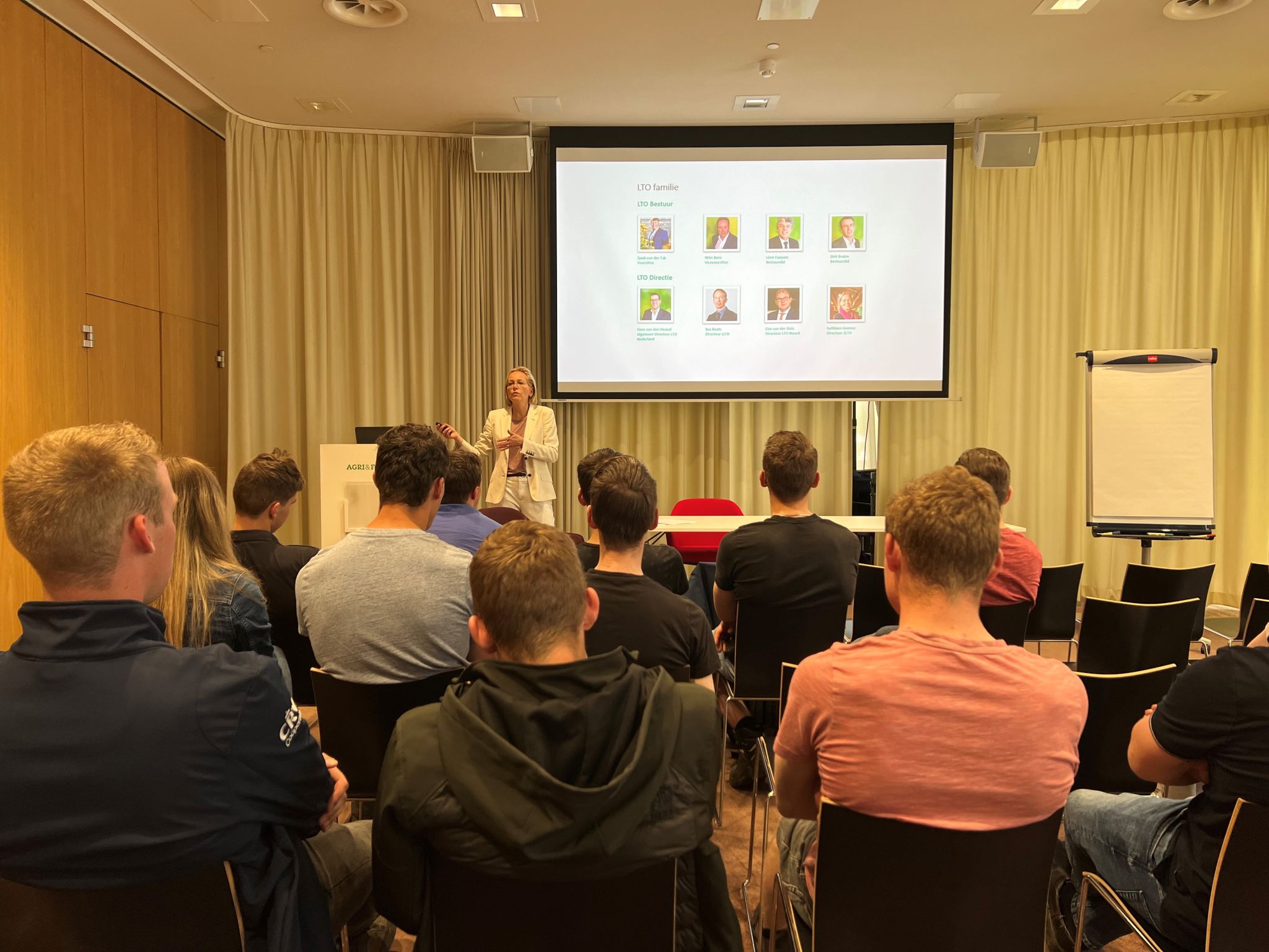 1652775404695 1652775404695