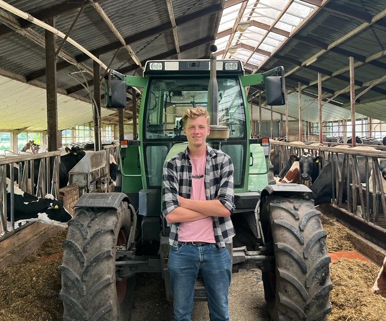 BAJK foto ties BAJK foto ties