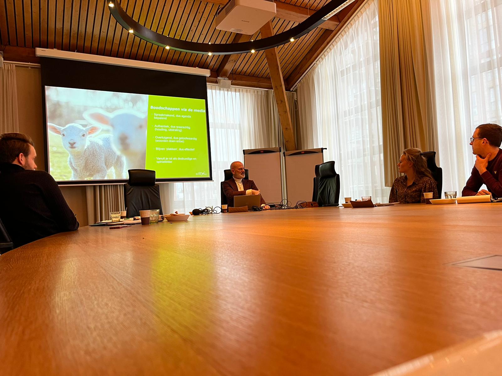 WhatsApp Image 2024-02-06 at 20.27.43 (002) WhatsApp Image 2024-02-06 at 20.27.43 (002)