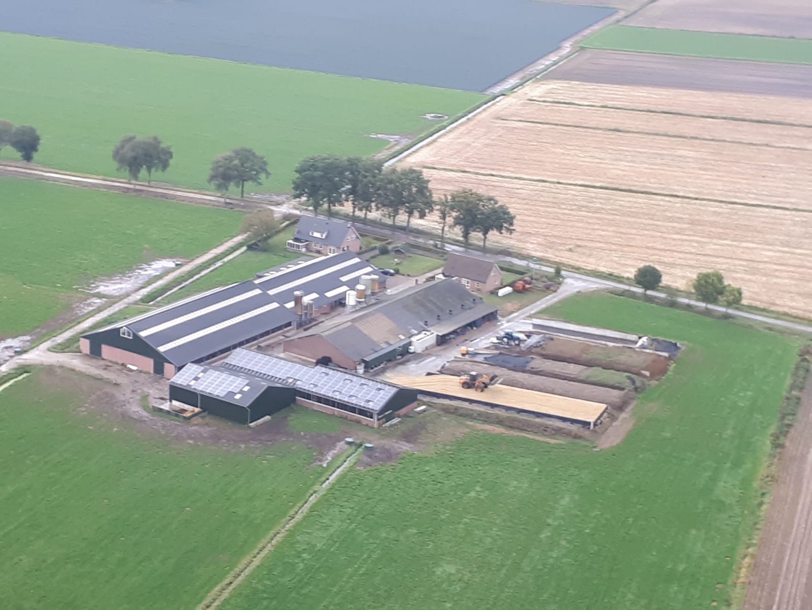 fd070827-00be-4c28-b66a-b0f87e27c998 (1) fd070827-00be-4c28-b66a-b0f87e27c998 (1)